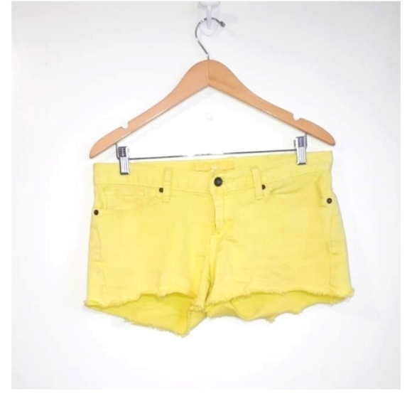 yellow denim pants